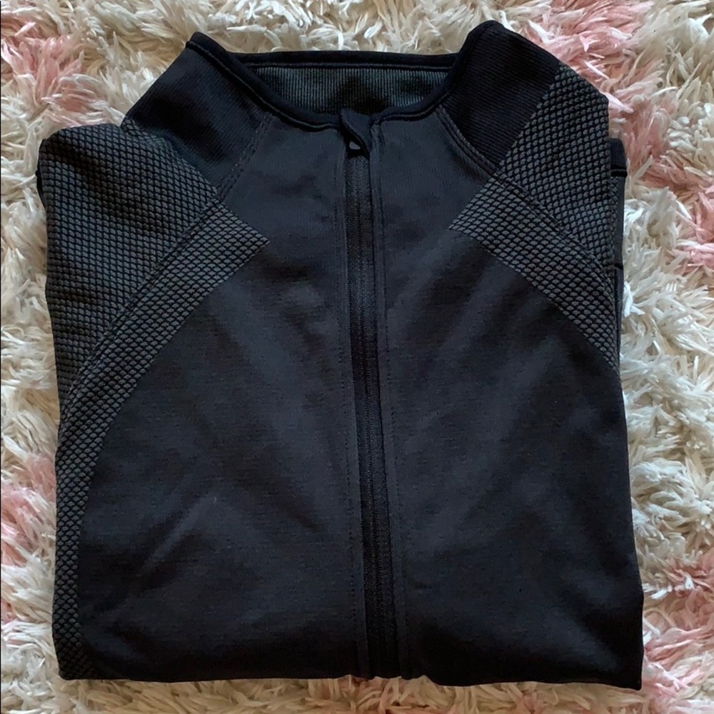 Lululemon full zip jacket 6